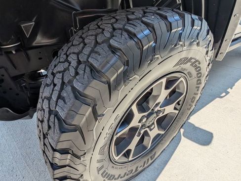 Used 2022 Jeep Wrangler Unlimited Rubicon image 44