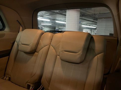 Used 2014 Mercedes-Benz GL 450 4MATIC image 21