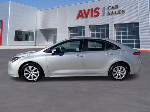 Used 2023 Toyota Corolla LE image 10