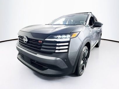 New 2026 Nissan Kicks SR w/ Cold Weather Package