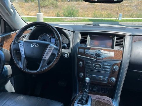Used 2015 INFINITI QX80 4WD w/ Driver's Assistance Package image 21