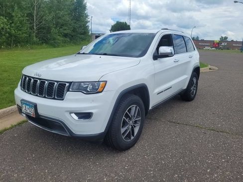 Used 2017 Jeep Grand Cherokee Limited w/ Trailer Tow Group IV AWD/4WD image 1