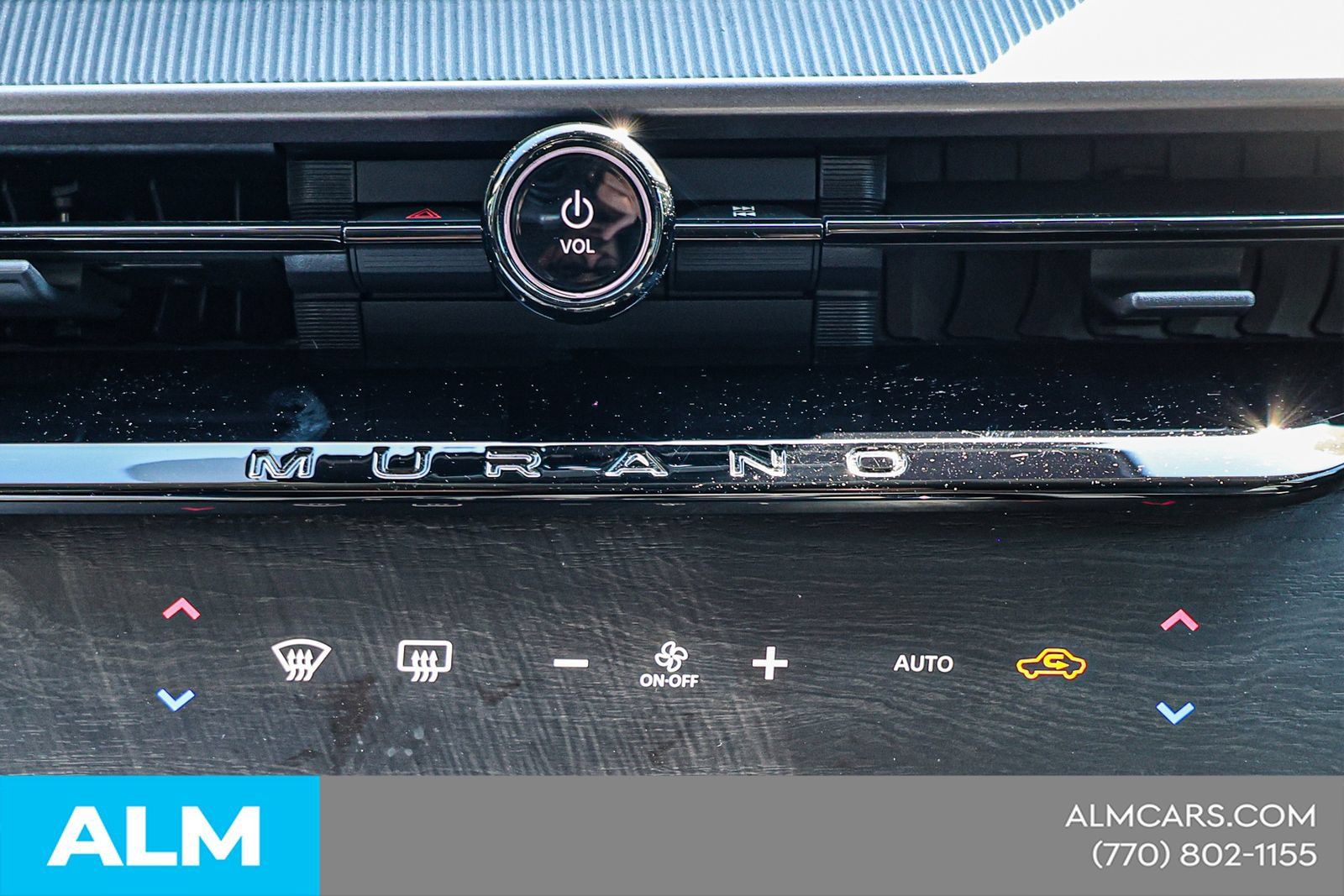 Certified 2025 Nissan Murano SV FWD image 31