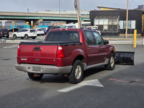Used 2001 Ford Explorer Sport Trac 4x4 image 8