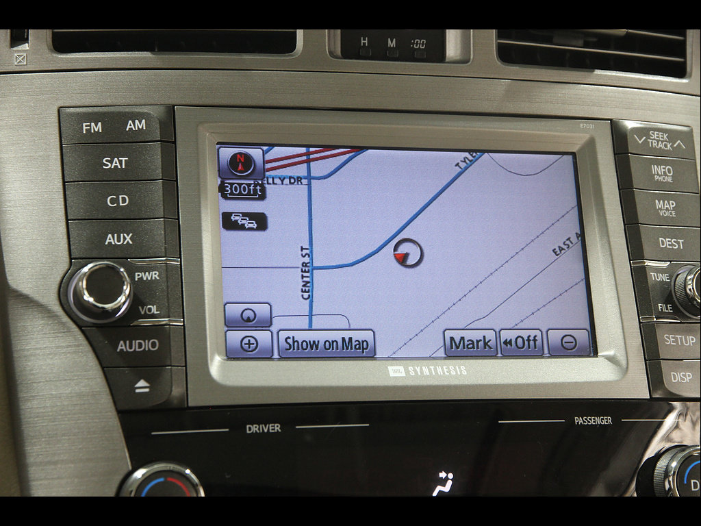 Used 2011 Toyota Avalon Limited FWD image 10