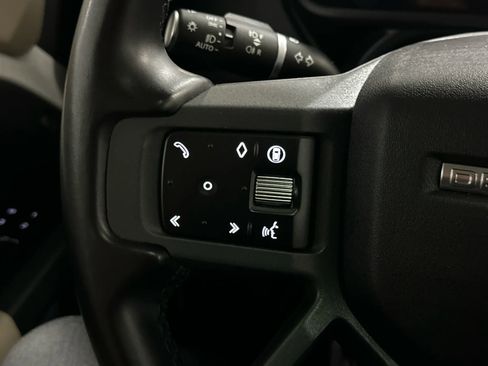 Used 2024 Land Rover Defender 90 X-Dynamic SE AWD/4WD image 26