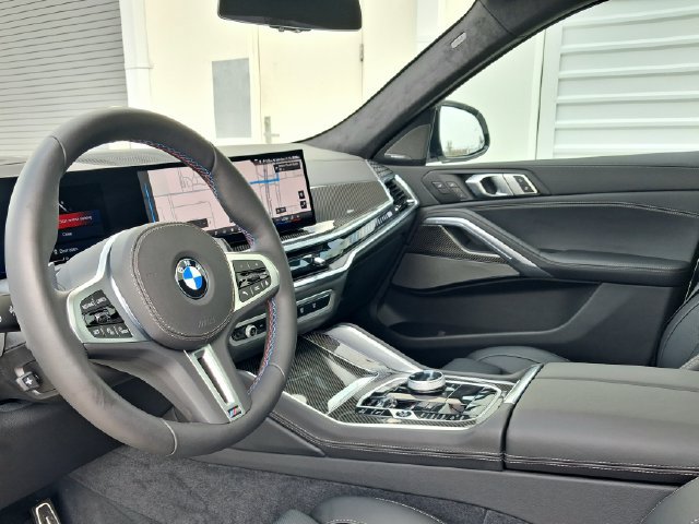 Used 2027 BMW X6 M60i w/ Executive Package AWD/4WD image 12