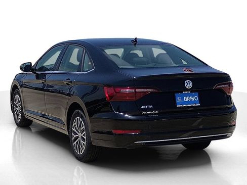 Used 2021 Volkswagen Jetta S w/ Driver Assistance Package FWD image 9