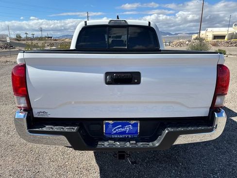 Used 2022 Toyota Tacoma SR5 image 4