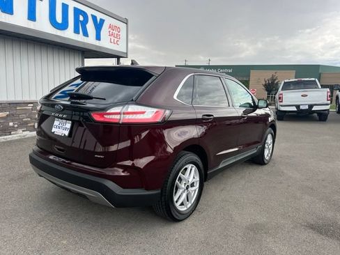Used 2024 Ford Edge SEL AWD/4WD image 12