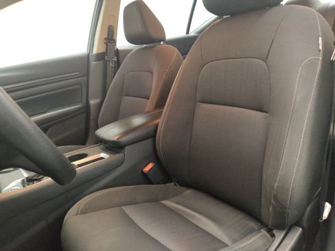 Used 2023 Nissan Altima 2.5 S FWD image 17