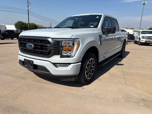 Used 2023 Ford F150 XLT w/ Equipment Group 302A High RWD image 3
