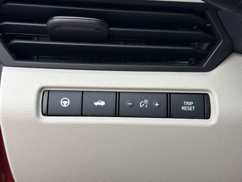 Used 2022 Nissan Altima 2.5 SL FWD image 25