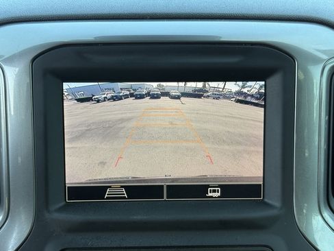 Used 2022 Chevrolet Silverado 1500 Custom image 27