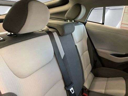 Used 2020 Hyundai Ioniq Blue image 16