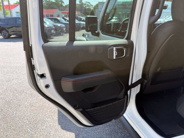 New 2026 Jeep Wrangler Unlimited Rubicon 392 w/ Quick Order Package 27X Moab AWD/4WD image 26