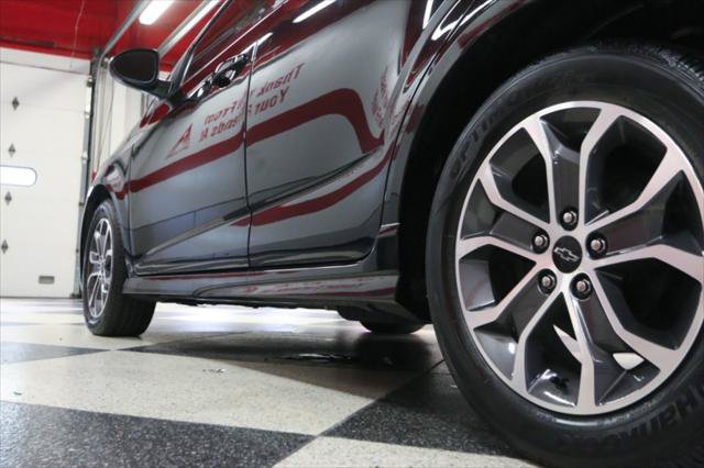 Used 2020 Chevrolet Sonic LT w/ RS Package FWD image 34