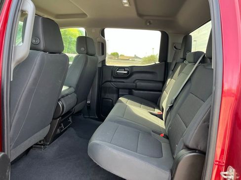 Used 2020 Chevrolet Silverado 1500 Custom w/ Custom Value Package image 22