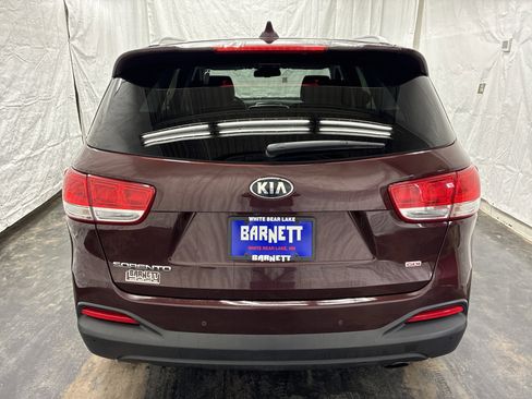 Used 2016 Kia Sorento FWD w/ LX Convenience Package image 7