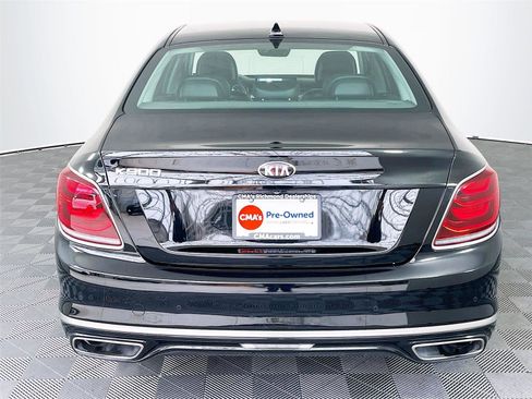 Used 2019 Kia K900 Luxury w/ VIP Package image 7