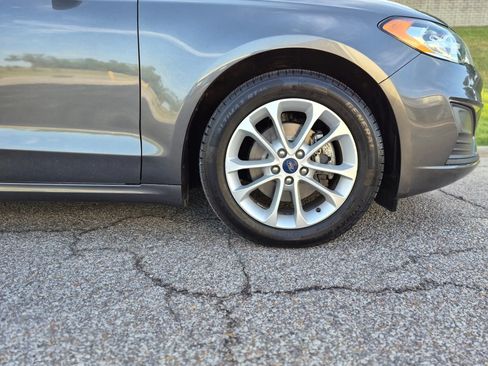 Used 2020 Ford Fusion SE w/ Fleet SE Value Package FWD image 24