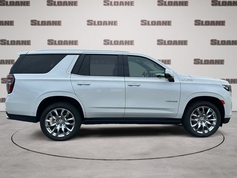 Used 2024 Chevrolet Tahoe High Country AWD/4WD image 6