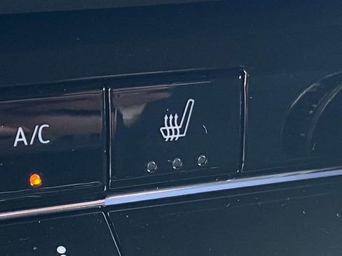 New 2026 Chevrolet Equinox LT w/ LPO, Floor Liner Package image 9