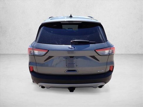 Used 2022 Ford Escape Titanium w/ Class II Trailer Tow Package AWD/4WD image 3