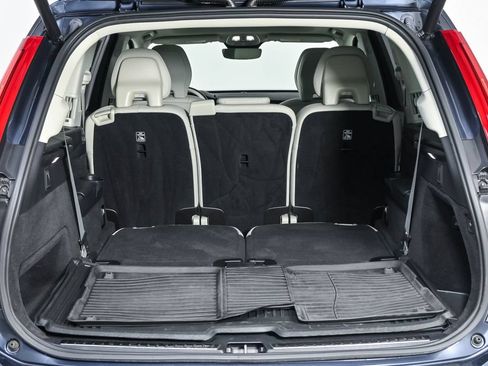 Used 2024 Volvo XC90 B6 Plus w/ Protection Package Premier AWD/4WD image 33