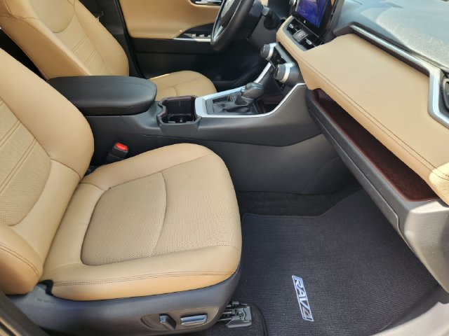 Certified 2023 Toyota RAV4 Limited FWD image 14