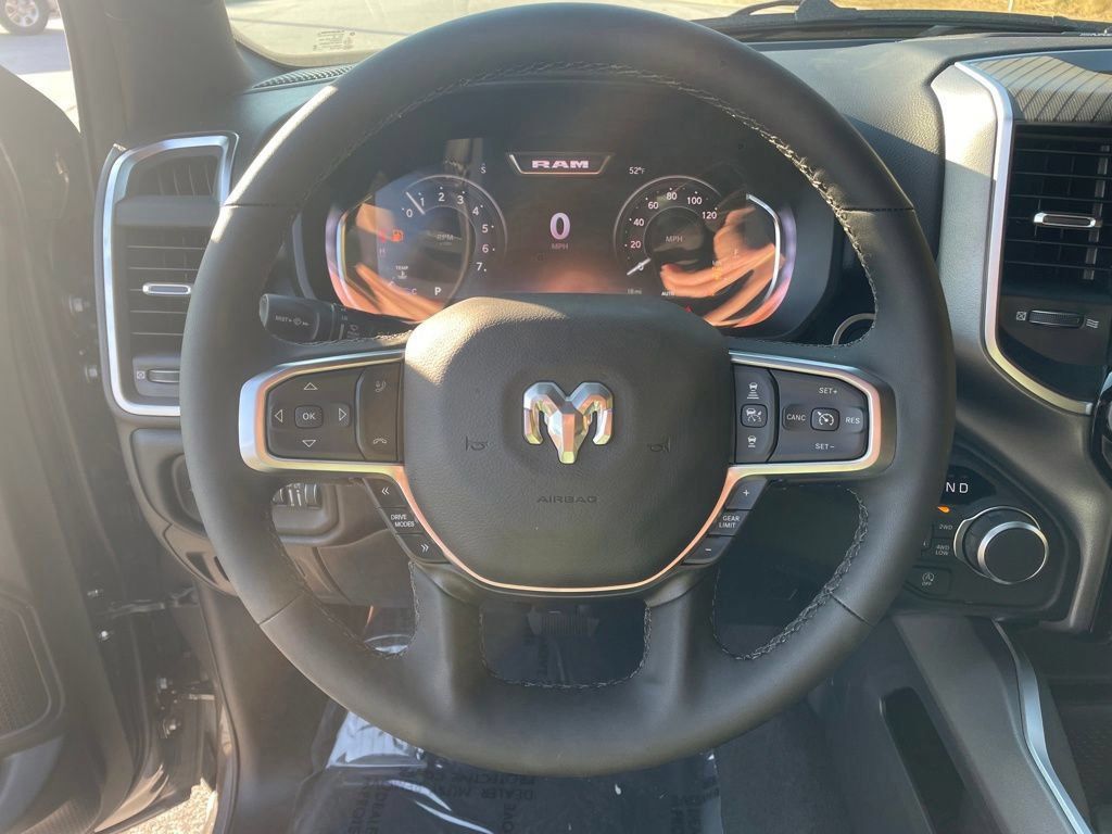 New 2026 RAM 1500 Big Horn AWD/4WD image 13