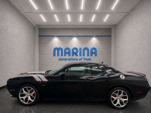 Certified 2016 Dodge Challenger R/T Plus RWD image 12