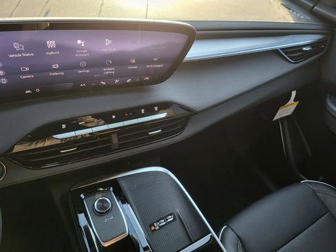 New 2026 Buick Enclave Preferred w/ Power Package image 7