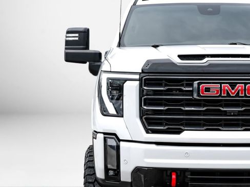 Used 2024 GMC Sierra 2500 AT4 w/ AT4 Premium Plus Package AWD/4WD image 44