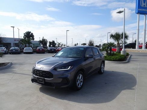 Used 2023 Honda HR-V LX image 1