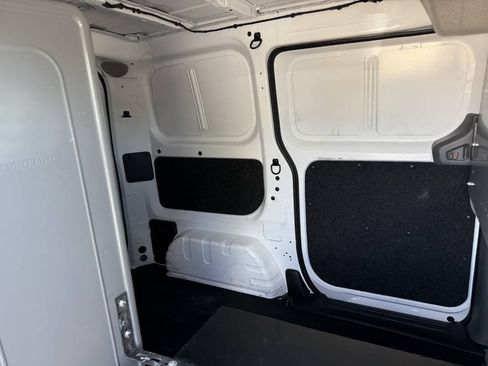 Used 2021 Nissan NV200 SV FWD image 26