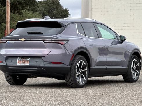 New 2026 Chevrolet Equinox EV LT image 4