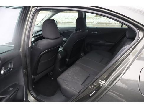 Used 2013 Honda Accord Sport image 7