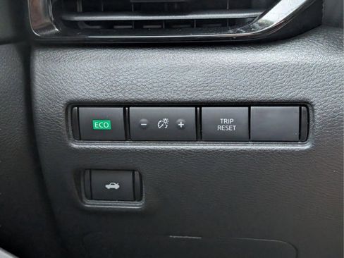 Used 2020 Nissan Sentra SV w/ Electronics Package image 43