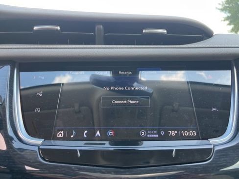 Used 2024 Cadillac XT6 Premium Luxury w/ Technology Package FWD image 31