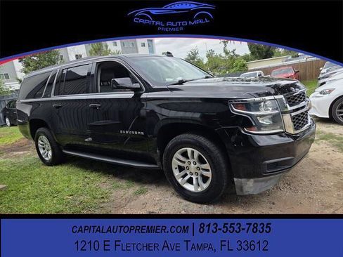 Used 2019 Chevrolet Suburban LT RWD image 1