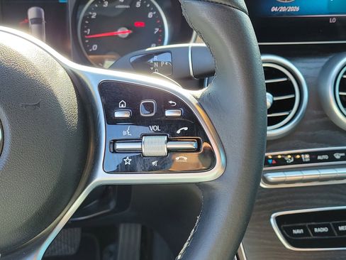Used 2019 Mercedes-Benz C 300 Sedan image 23