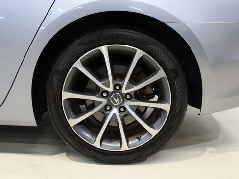 Used 2015 Acura TLX V6 image 10