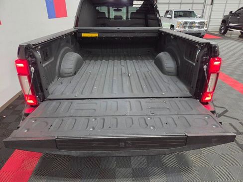 Used 2020 Ford F250 King Ranch w/ King Ranch Ultimate Package AWD/4WD image 31