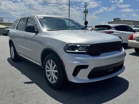 Used 2023 Dodge Durango AWD w/ Technology Group image 5
