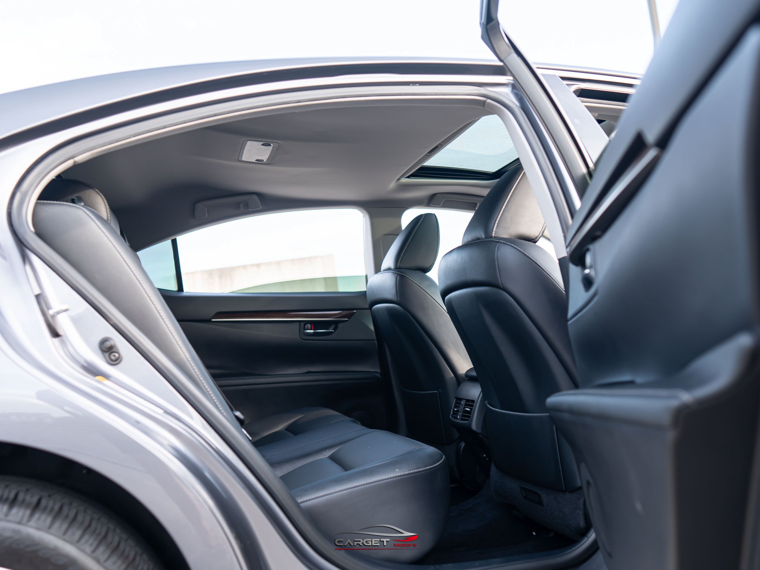 Used 2015 Lexus ES 350 w/ Premium Package FWD image 19