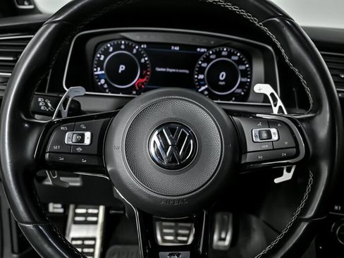 Used 2019 Volkswagen Golf 4-Door image 23