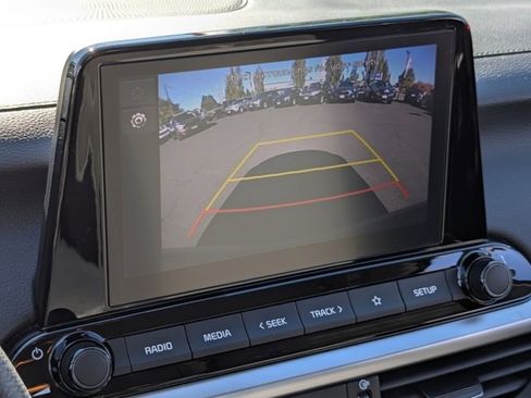 Used 2023 Kia Forte LXS image 18