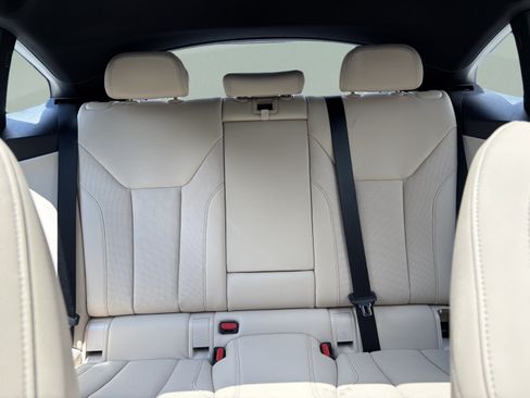 Used 2023 BMW i4 eDrive35 w/ Premium Package RWD image 27