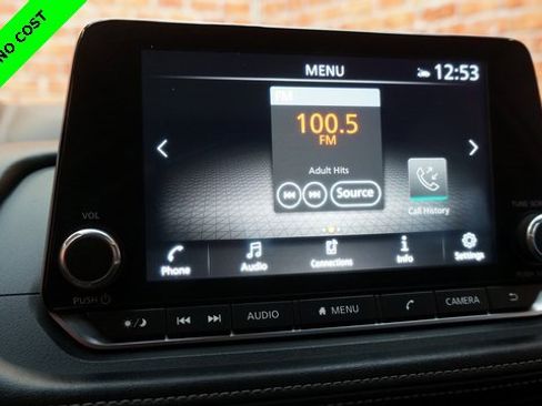 Used 2022 Nissan Rogue SV w/ SV Premium Package image 15